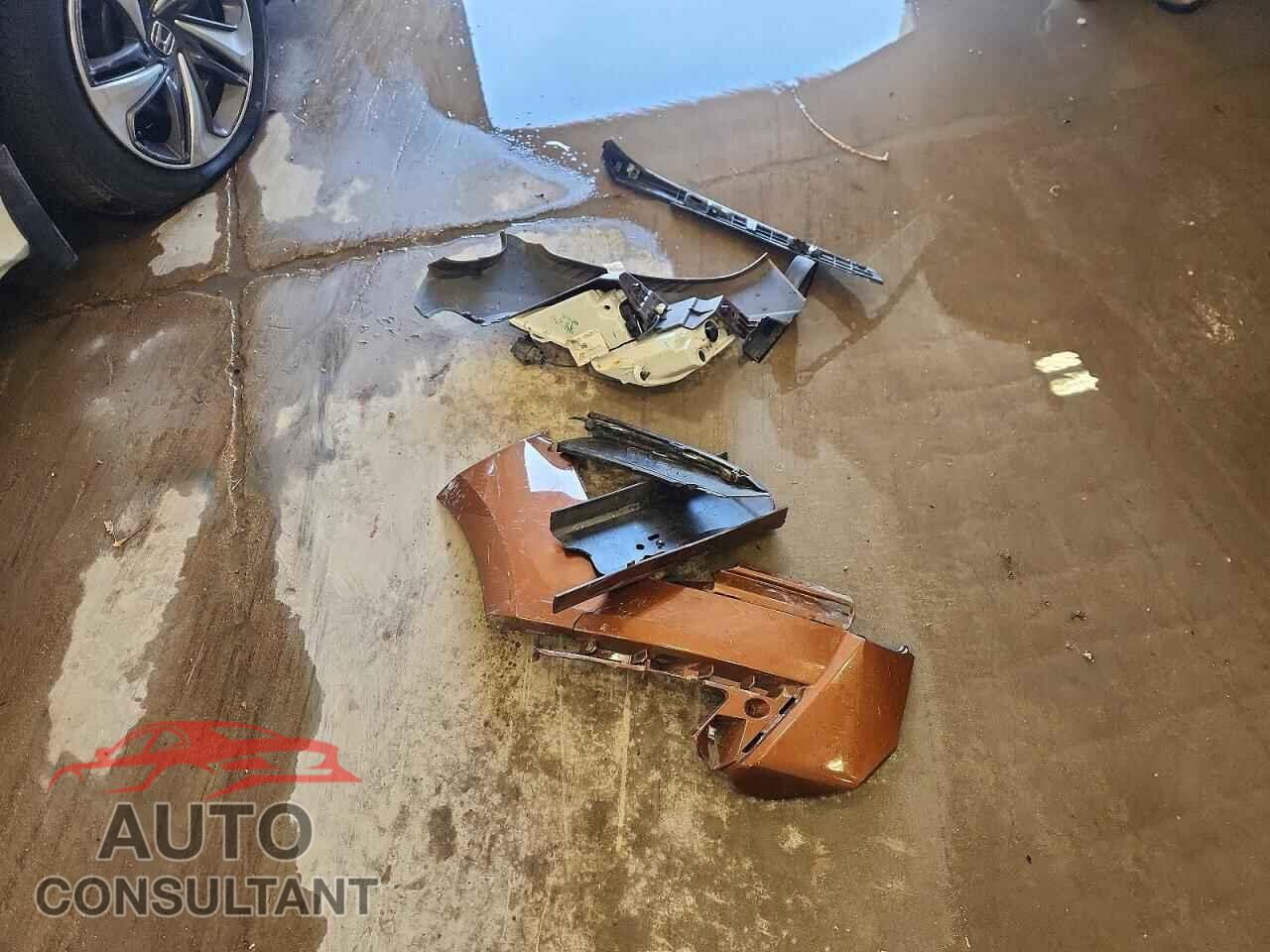 HONDA CIVIC 2019 - 2HGFC2F67KH587368