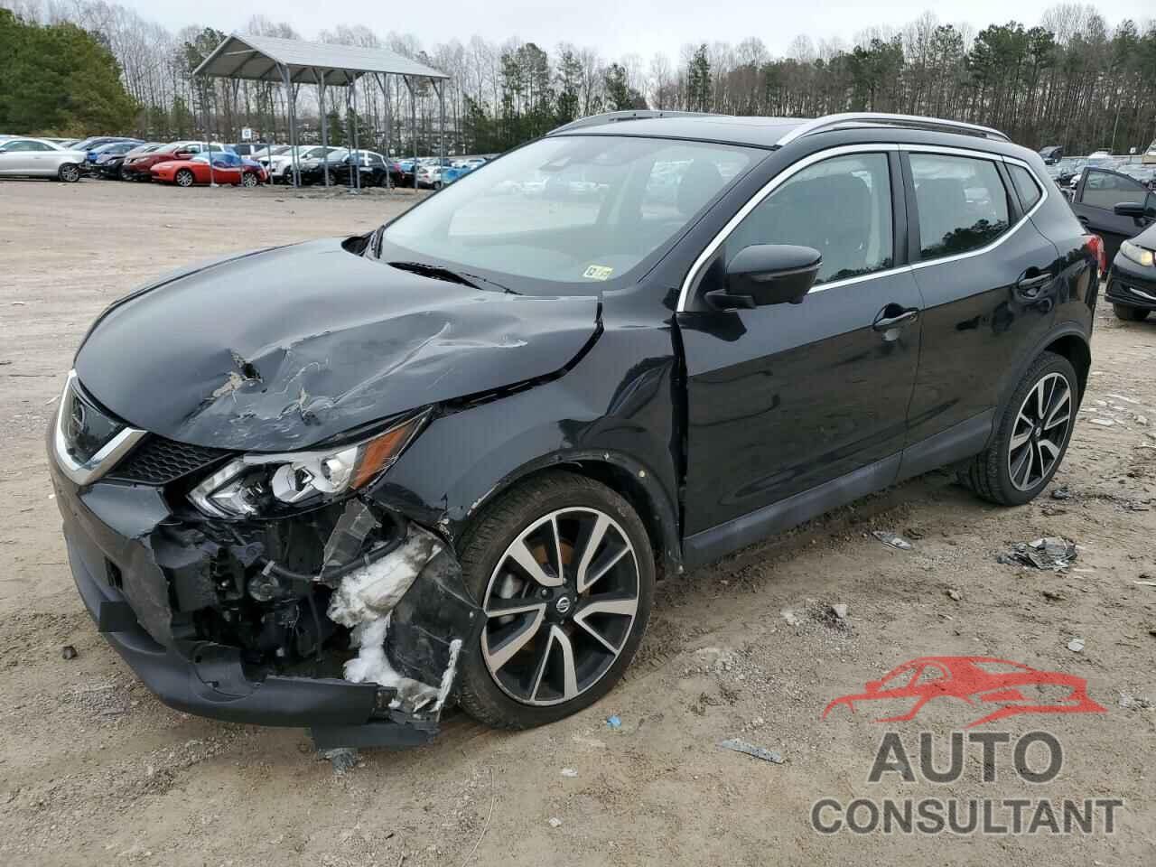 NISSAN ROGUE 2017 - JN1BJ1CP3HW024776