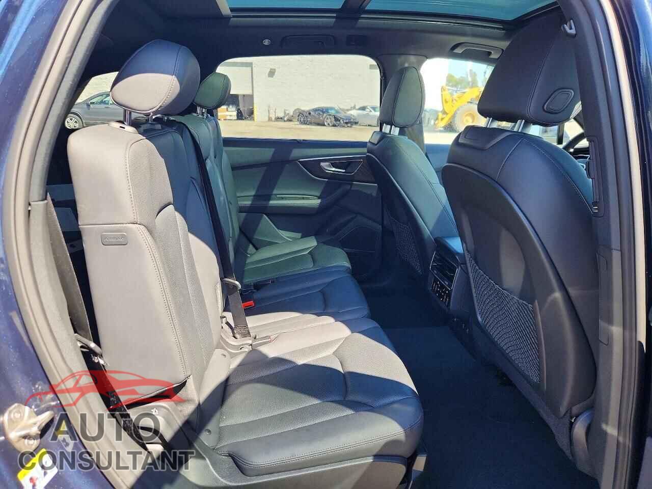 AUDI Q7 2023 - WA1VXBF70PD018240