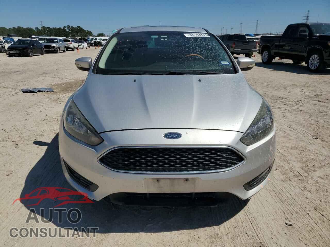 FORD FOCUS 2017 - 1FADP3H21HL219974