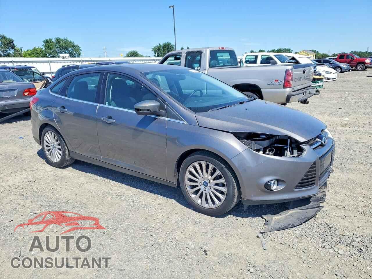 FORD FOCUS 2012 - 1FAHP3J21CL422870