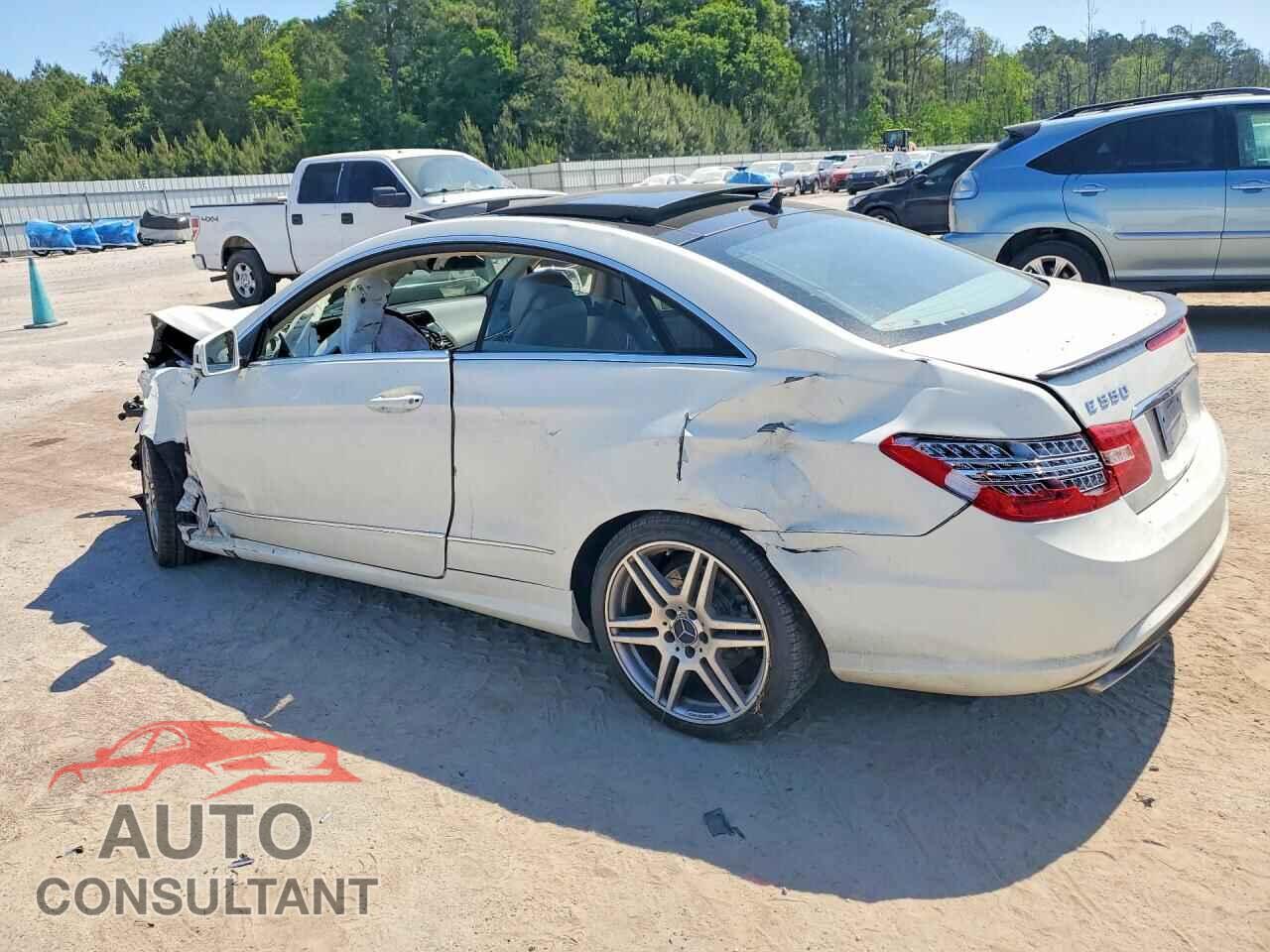 MERCEDES-BENZ E-CLASS 2010 - WDDKJ7CB6AF042995