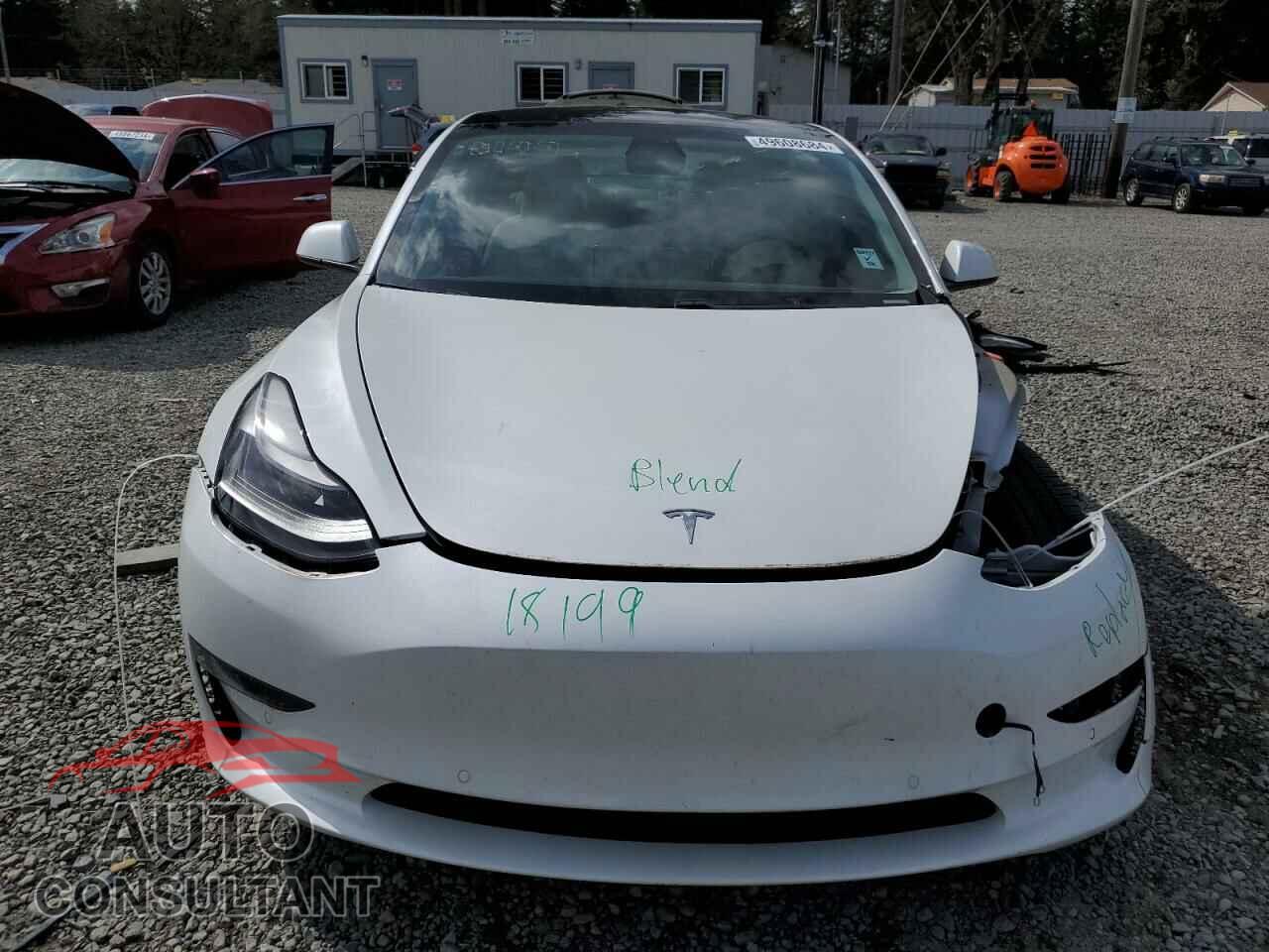 TESLA MODEL 3 2021 - 5YJ3E1EBXMF876192