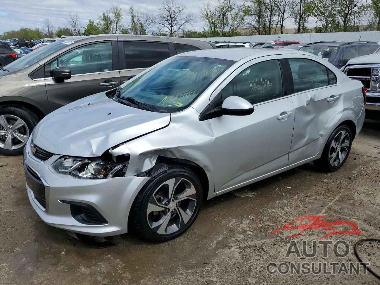 CHEVROLET SONIC 2018 - 1G1JF5SB7J4134831