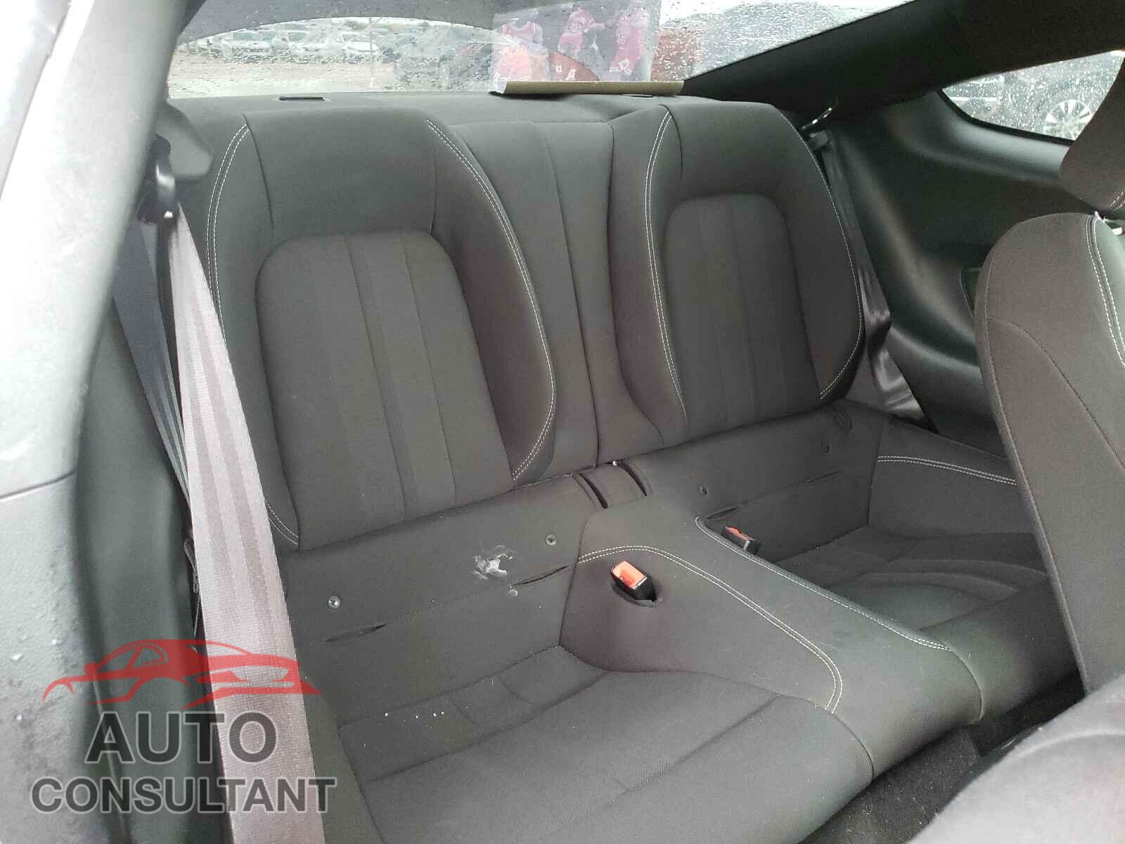 FORD MUSTANG 2020 - 1FA6P8TH2L5133619