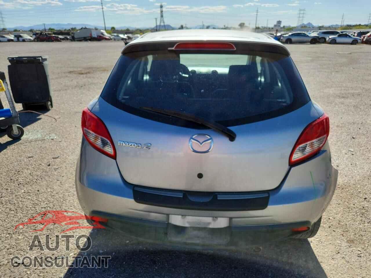 MAZDA 2 2012 - JM1DE1LY0C0134117