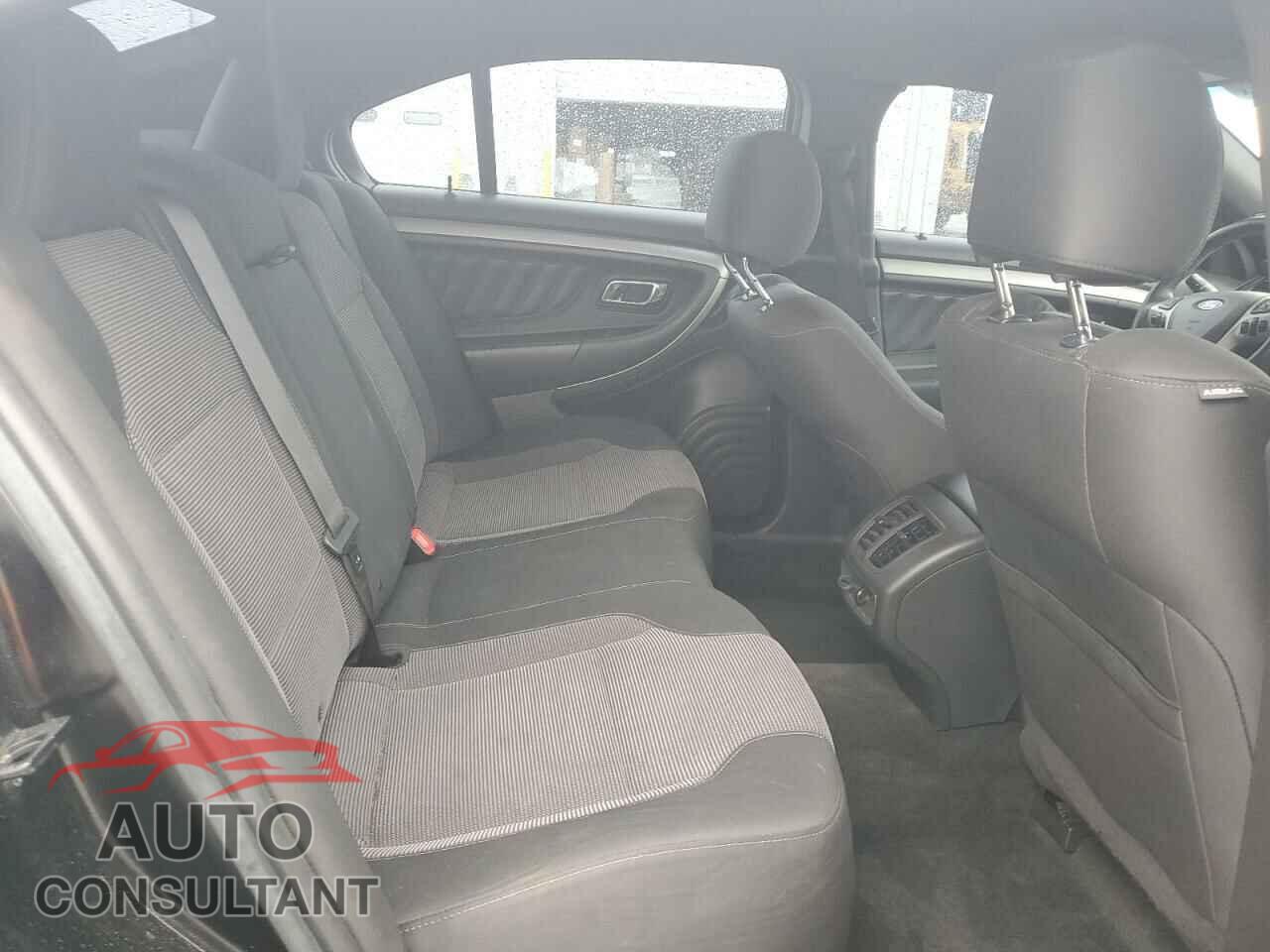 FORD TAURUS 2017 - 1FAHP2E83HG105357