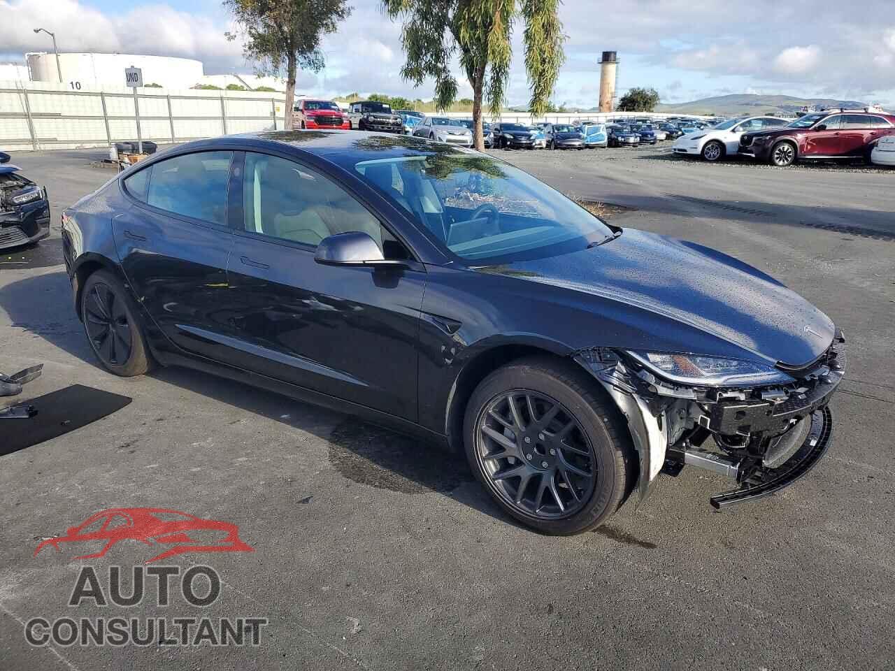TESLA MODEL 3 2025 - 5YJ3E1EA3SF074393