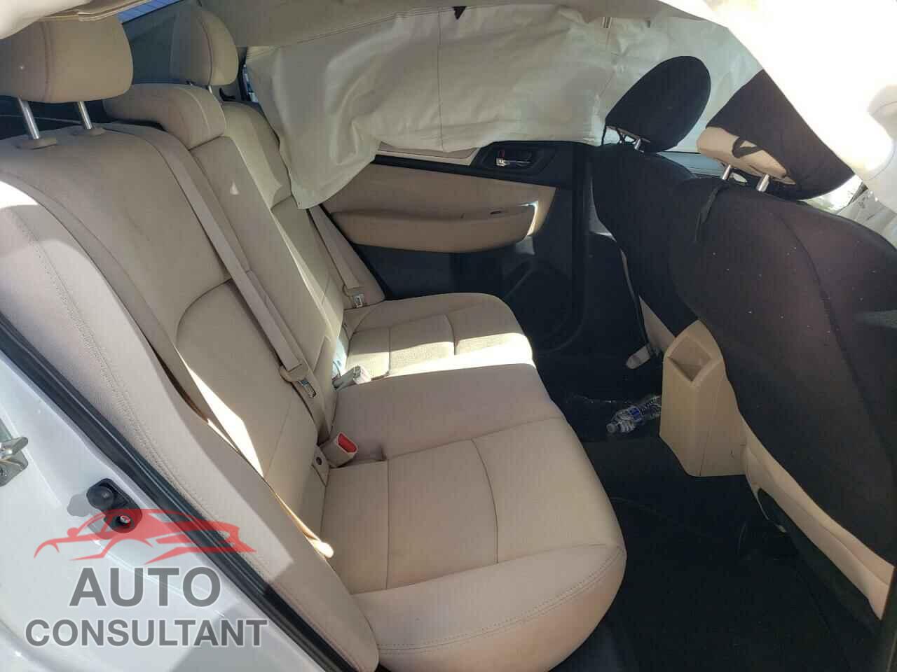 SUBARU LEGACY 2017 - 4S3BNAD65H3029633