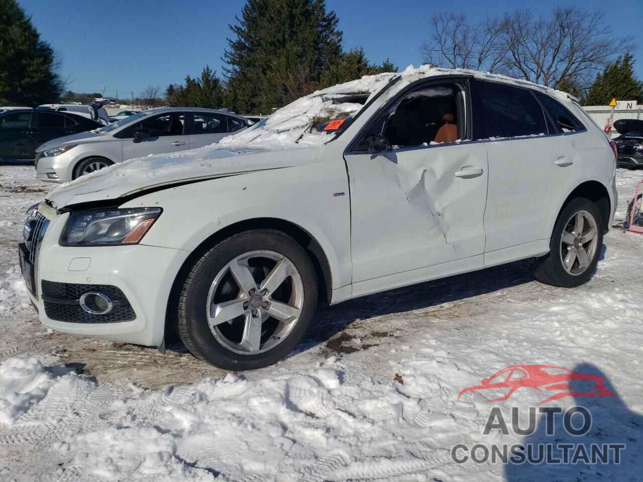 AUDI Q5 2012 - WA1DKAFP2CA092761