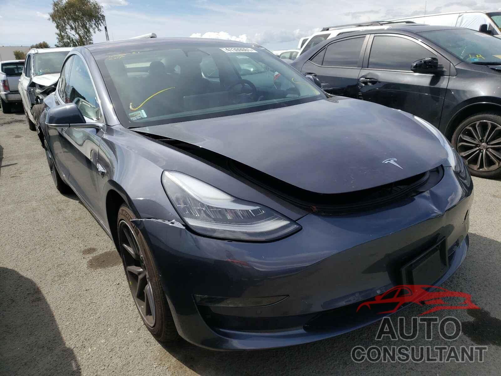 TESLA MODEL 3 2018 - 5YJ3E1EA2JF041190