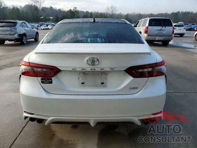 TOYOTA CAMRY 2021 - 4T1KZ1AK9MU053133