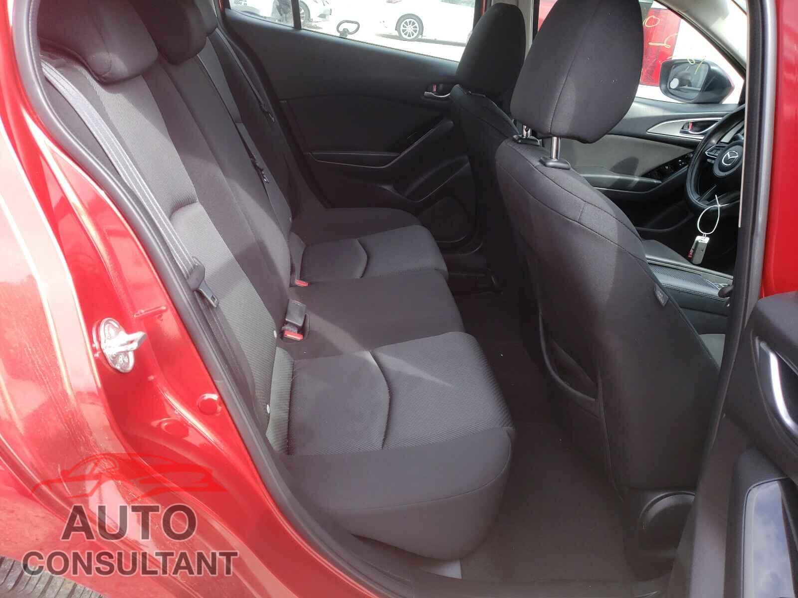 MAZDA 3 2017 - 3MZBN1K77HM106235