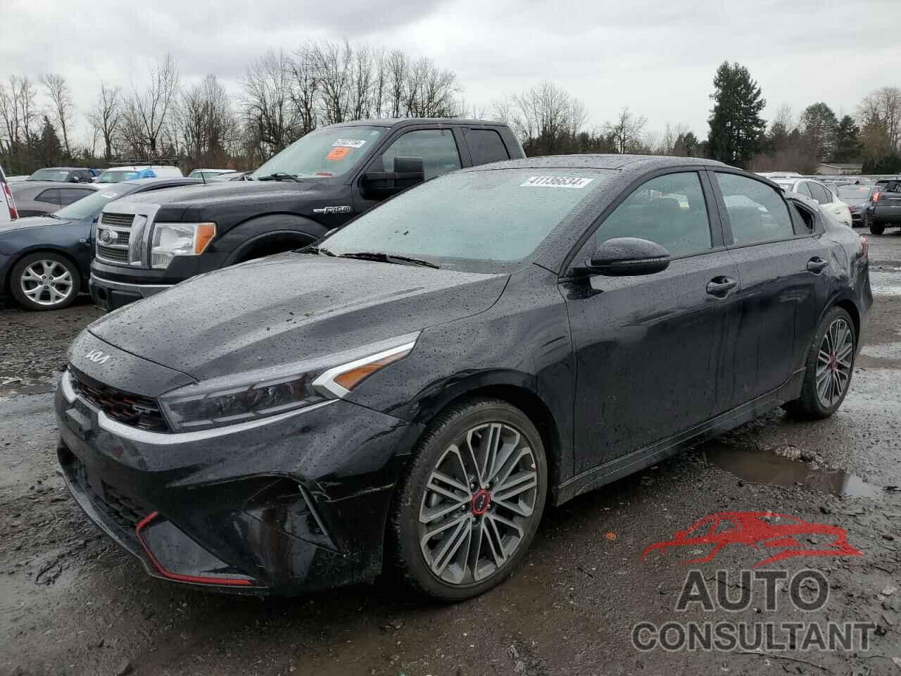 KIA FORTE 2023 - 3KPF44AC7PE583554