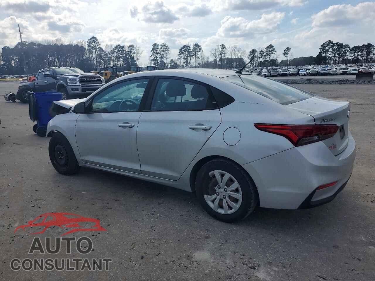 HYUNDAI ACCENT 2018 - 3KPC24A38JE028547