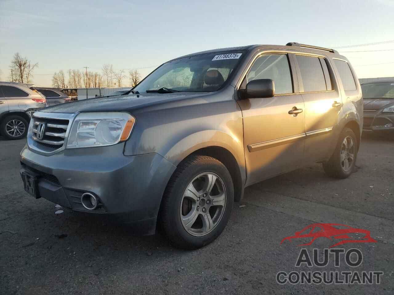 HONDA PILOT 2013 - 5FNYF4H56DB504116