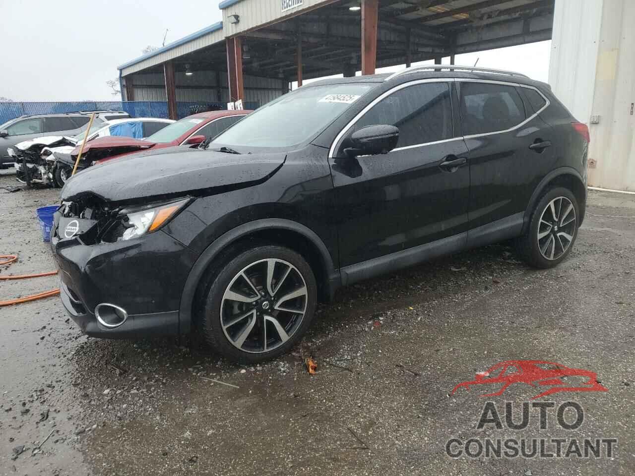 NISSAN ROGUE 2018 - JN1BJ1CP6JW500637