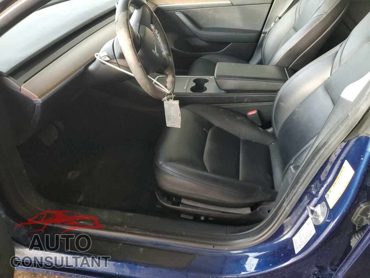 TESLA MODEL 3 2022 - 5YJ3E1EA4NF304558