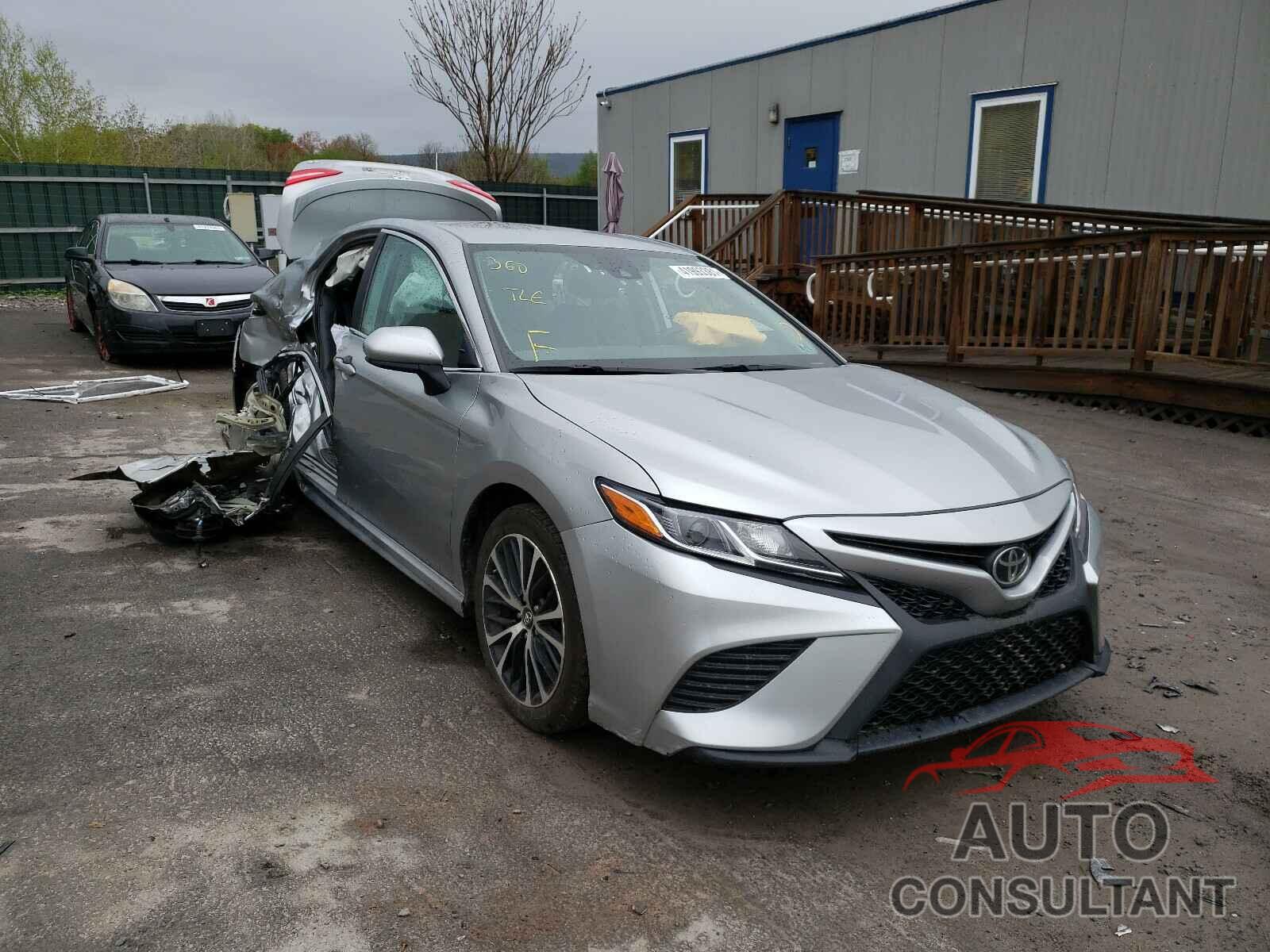 TOYOTA CAMRY 2019 - 4T1B11HKXKU779903