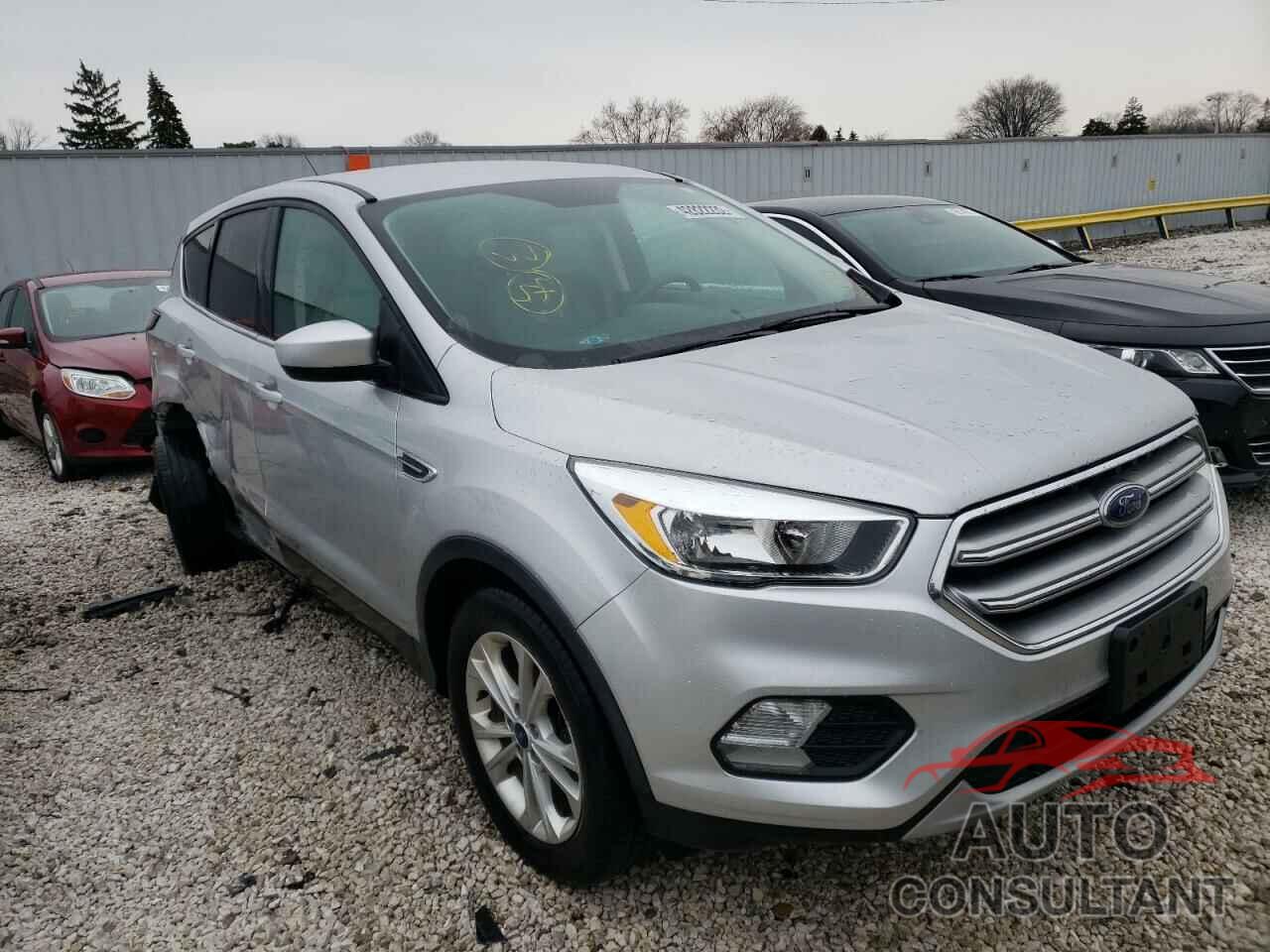 FORD ESCAPE 2017 - 1FMCU9GD9HUB03366