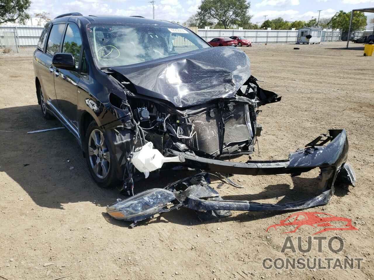 TOYOTA SIENNA 2019 - 5TDEZ3DC0KS221941