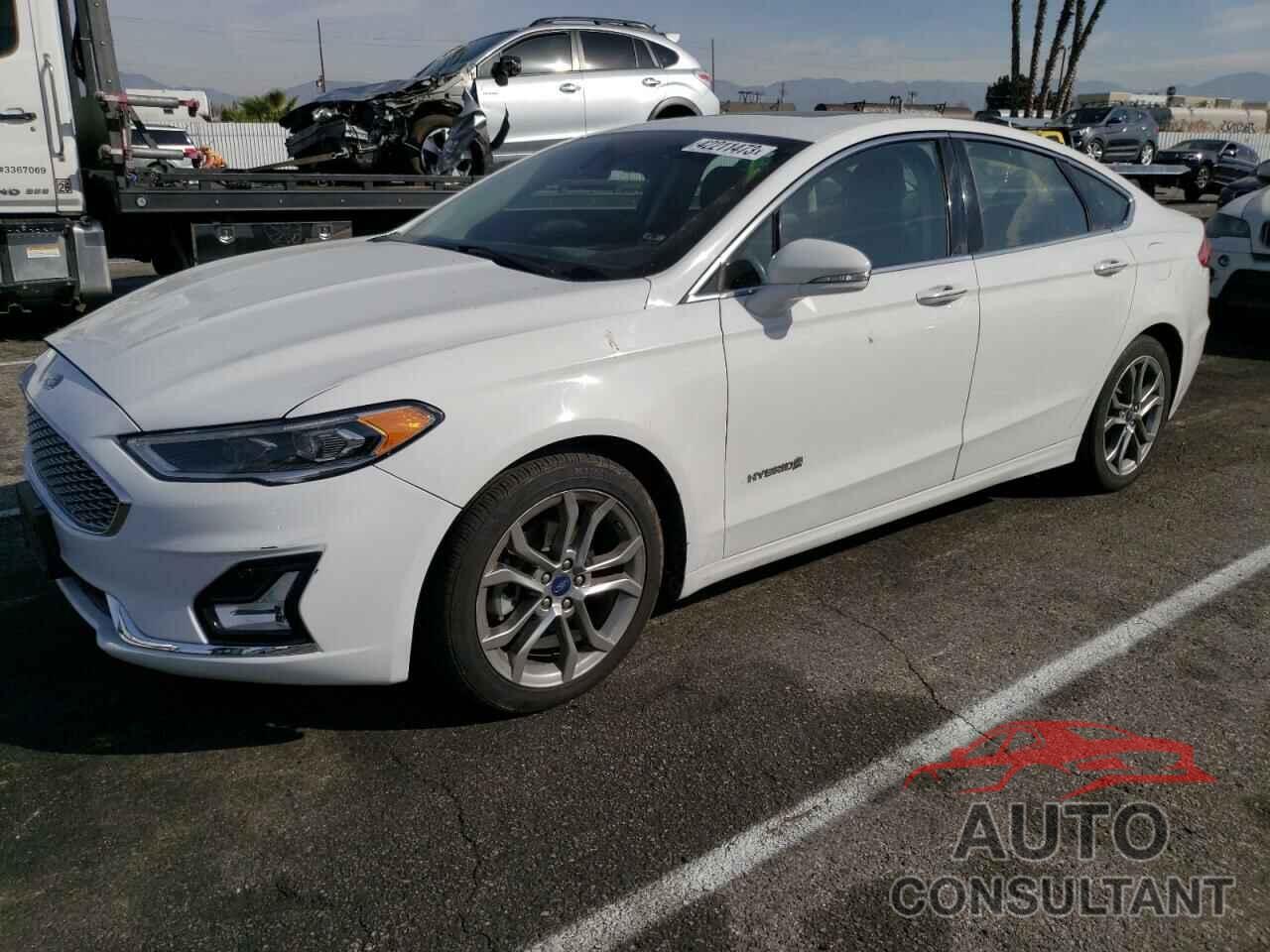 FORD FUSION 2019 - 3FA6P0RU5KR119098