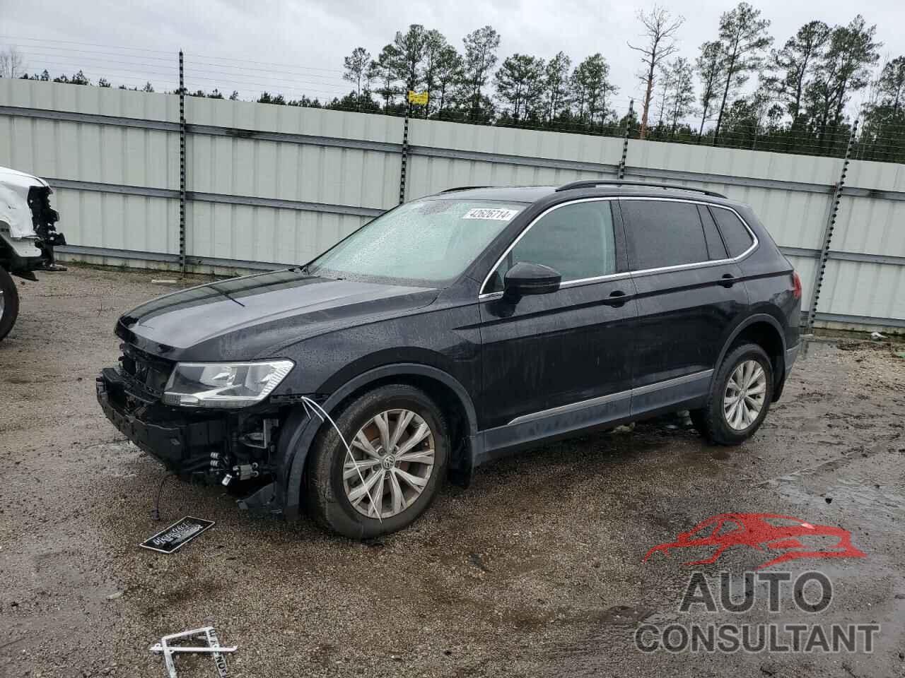 VOLKSWAGEN TIGUAN 2018 - 3VV3B7AXXJM093993