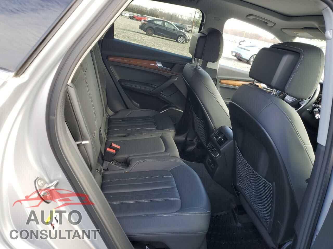 AUDI Q5 2021 - WA1BAAFYXM2119087