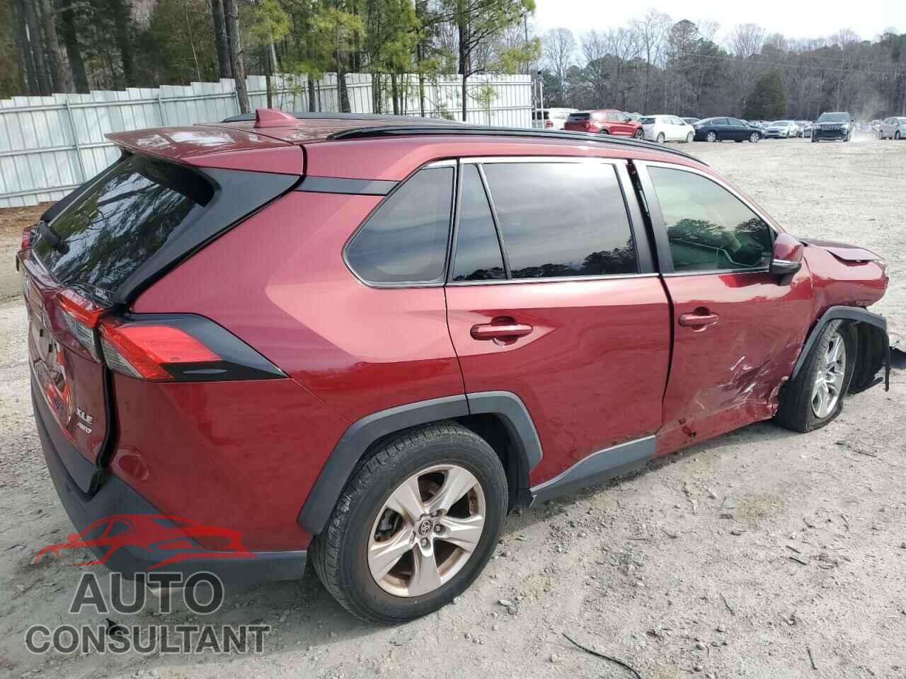 TOYOTA RAV4 2021 - JTMP1RFV7MD073710