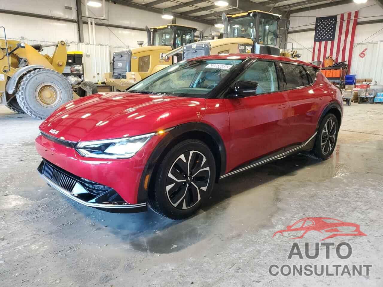 KIA EV6 LIGHT 2023 - KNDC34LA5P5157312