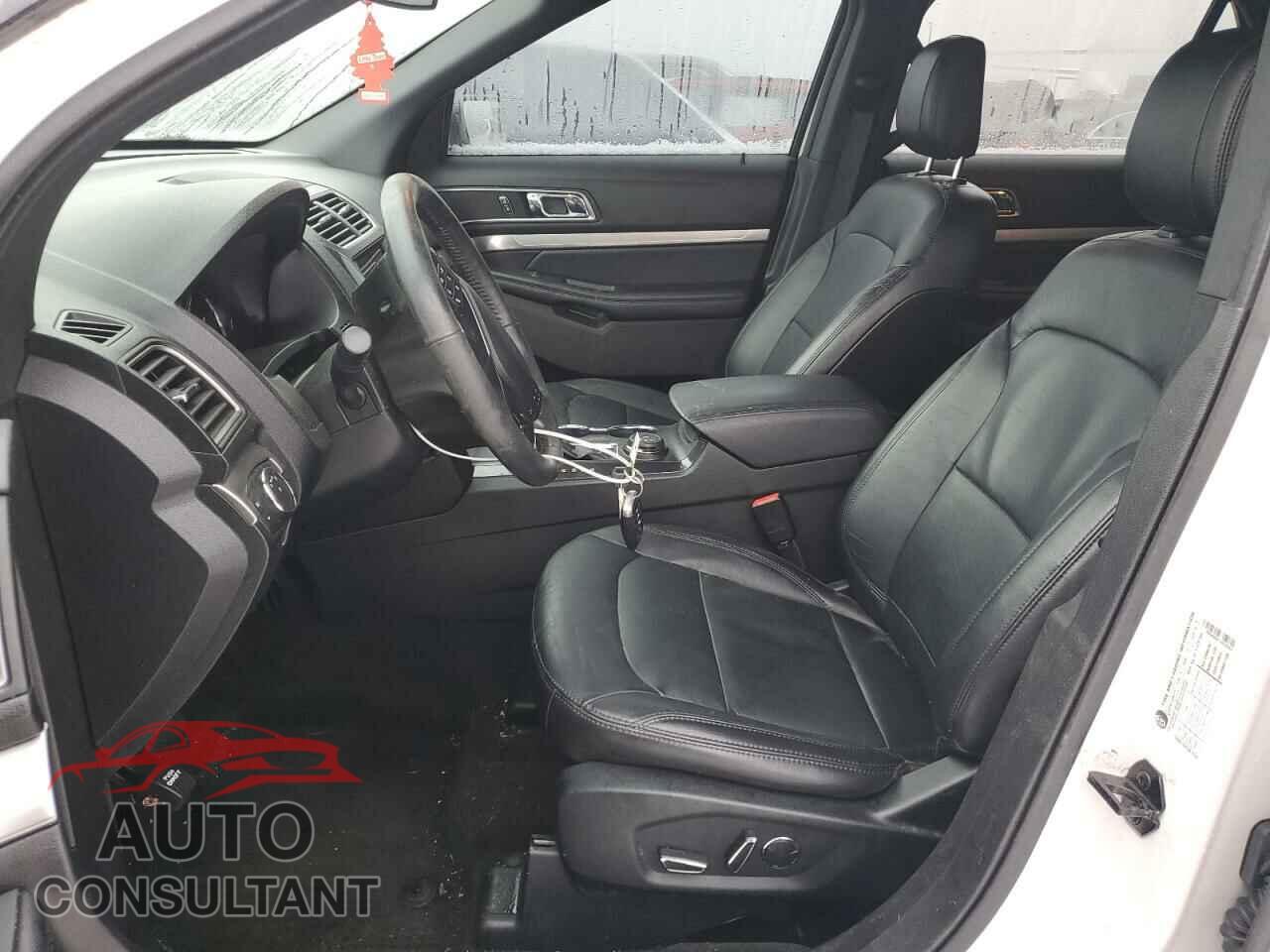 FORD EXPLORER 2018 - 1FM5K8D81JGC25563