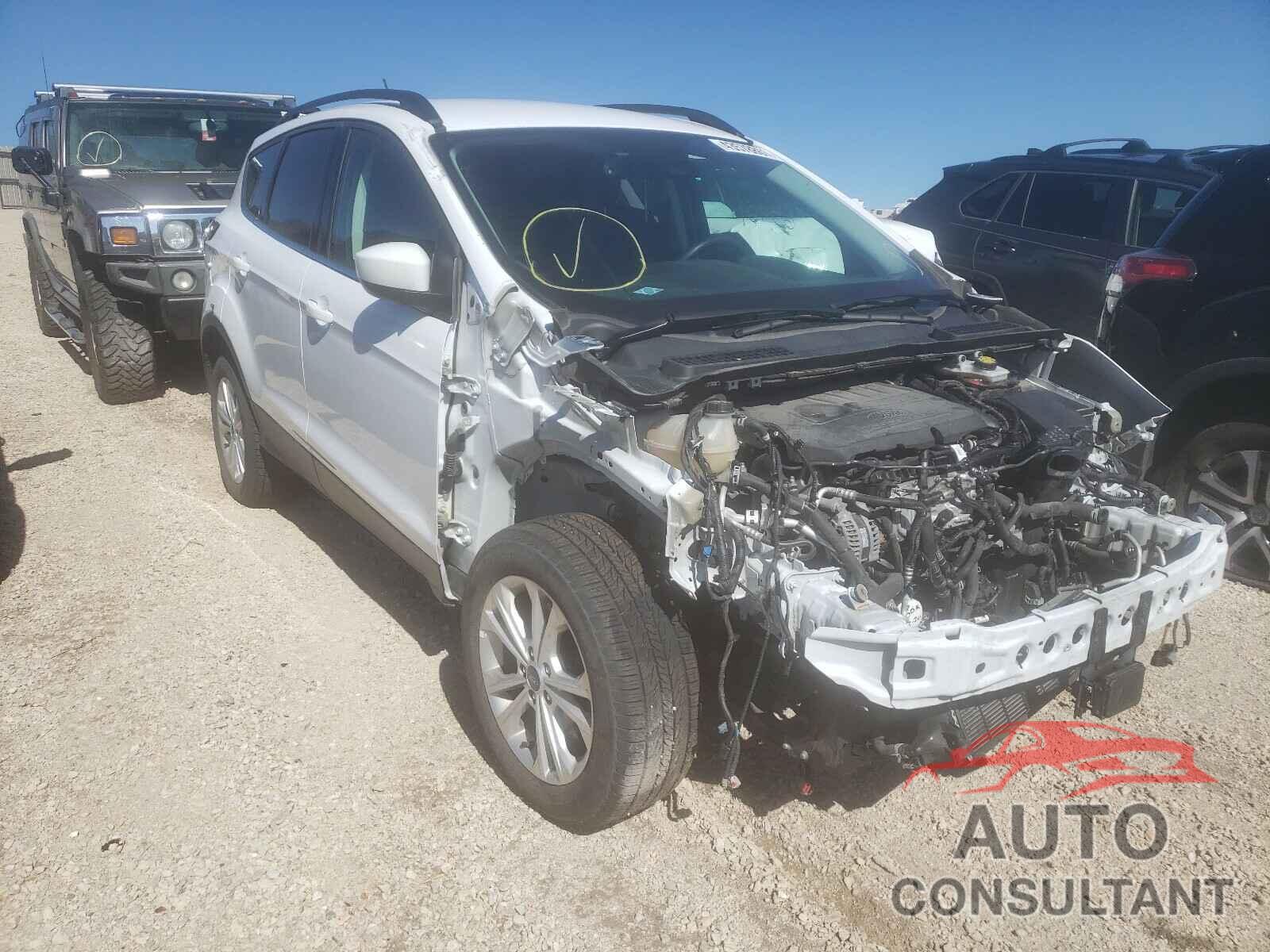 FORD ESCAPE 2018 - 1FMCU9HD2JUA44195