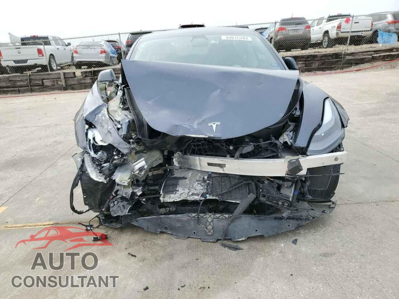 TESLA MODEL 3 2023 - 5YJ3E1EA4PF613532