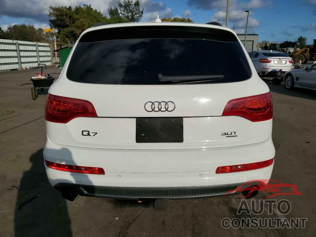AUDI Q7 2014 - WA1DGAFE7ED020939