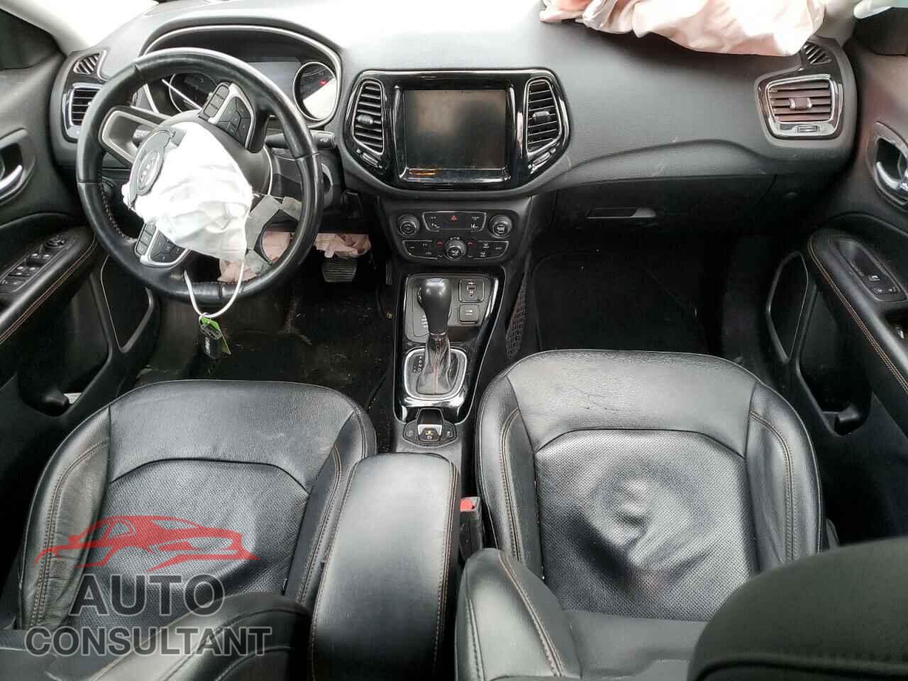 JEEP COMPASS 2021 - 3C4NJDCB4MT520153