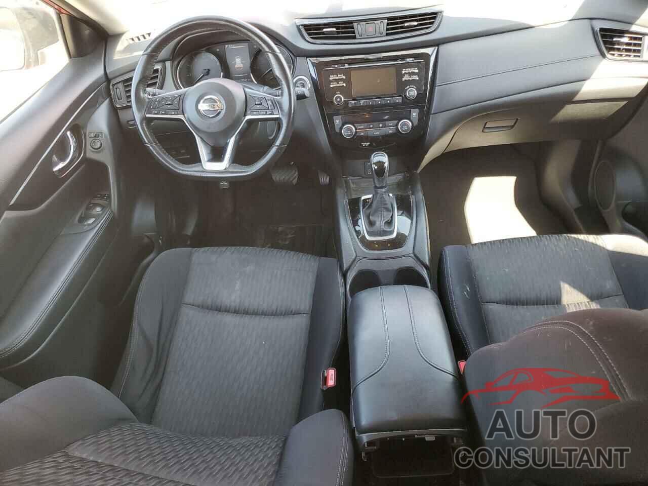 NISSAN ROGUE 2017 - JN8AT2MTXHW407297