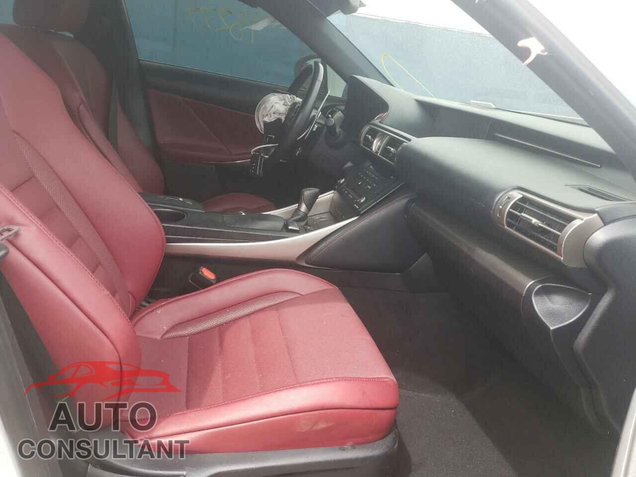 LEXUS IS 2015 - JTHCF1D21F5028638