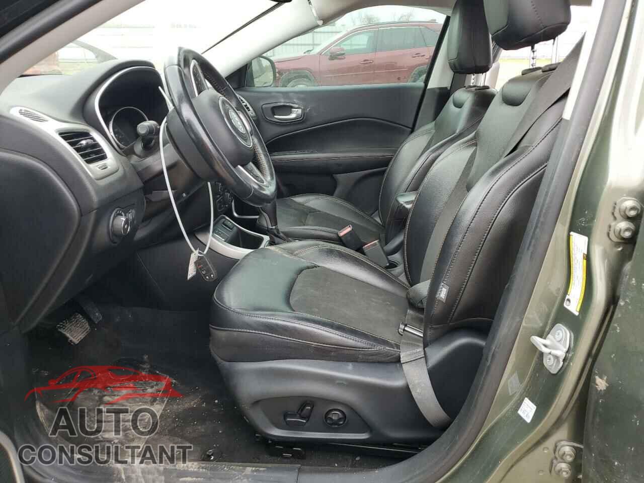 JEEP COMPASS 2018 - 3C4NJCBB4JT240949