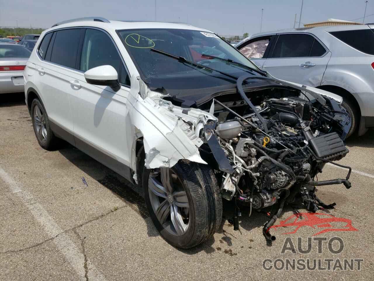 VOLKSWAGEN TIGUAN 2018 - 3VV5B7AX3JM002877