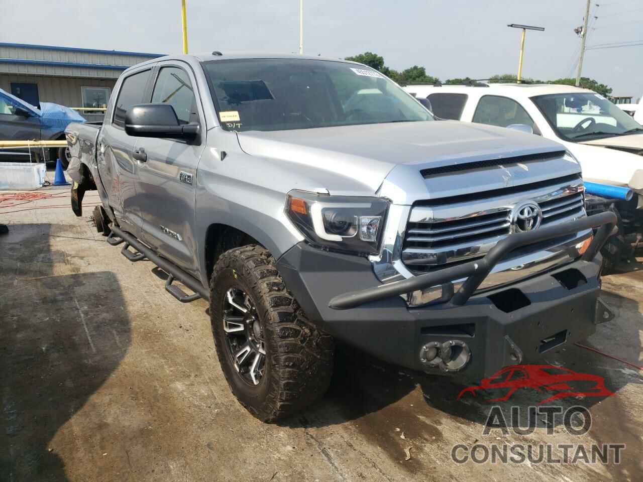 TOYOTA TUNDRA 2016 - 5TFDW5F19GX492591