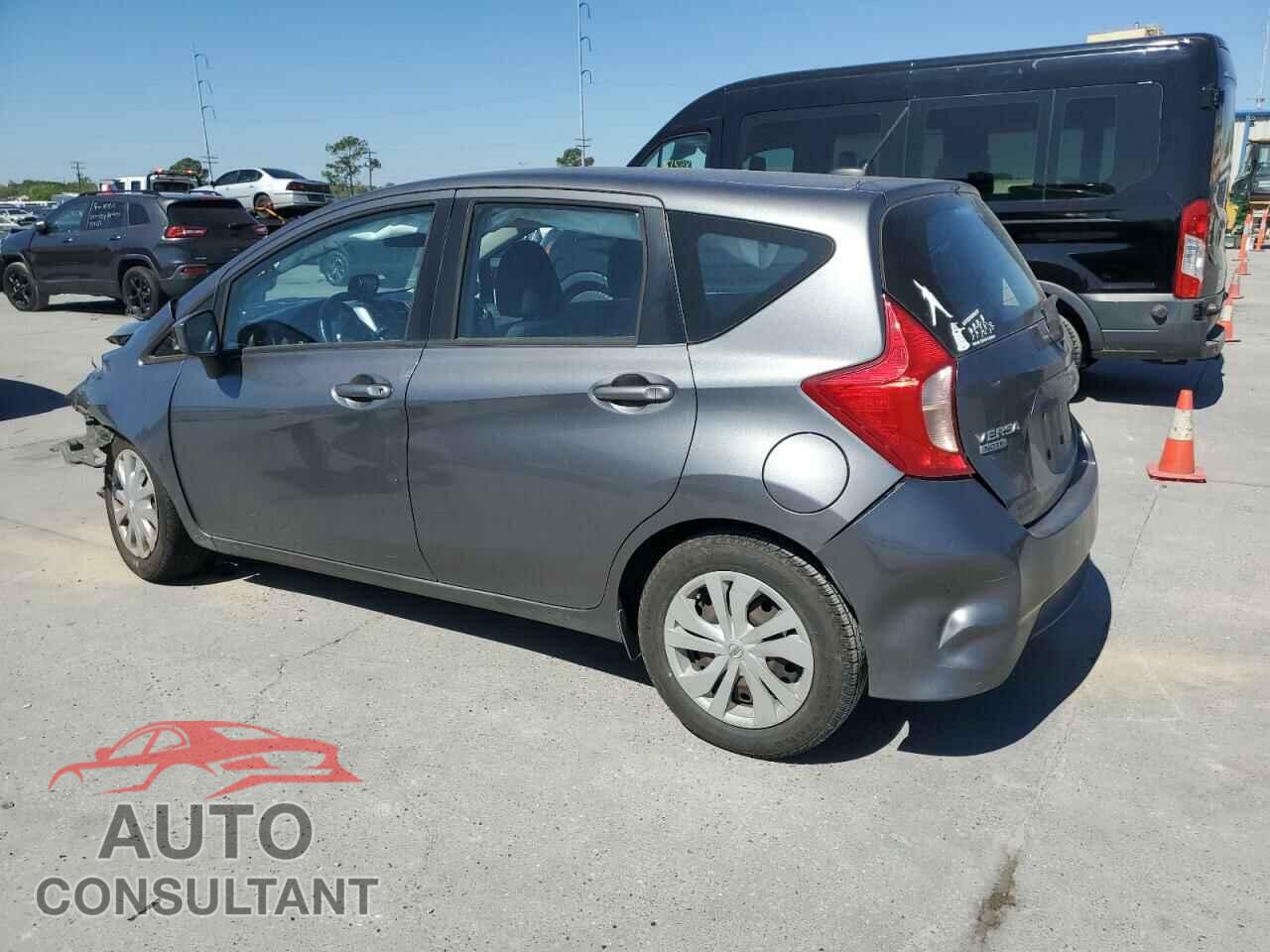 NISSAN VERSA 2017 - 3N1CE2CP8HL357091