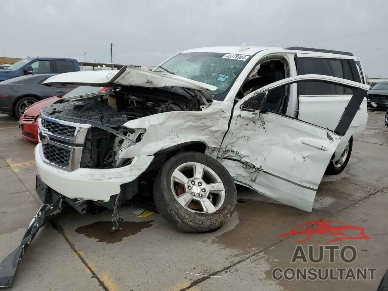 CHEVROLET TAHOE 2017 - 1GNSCBKC2HR214344