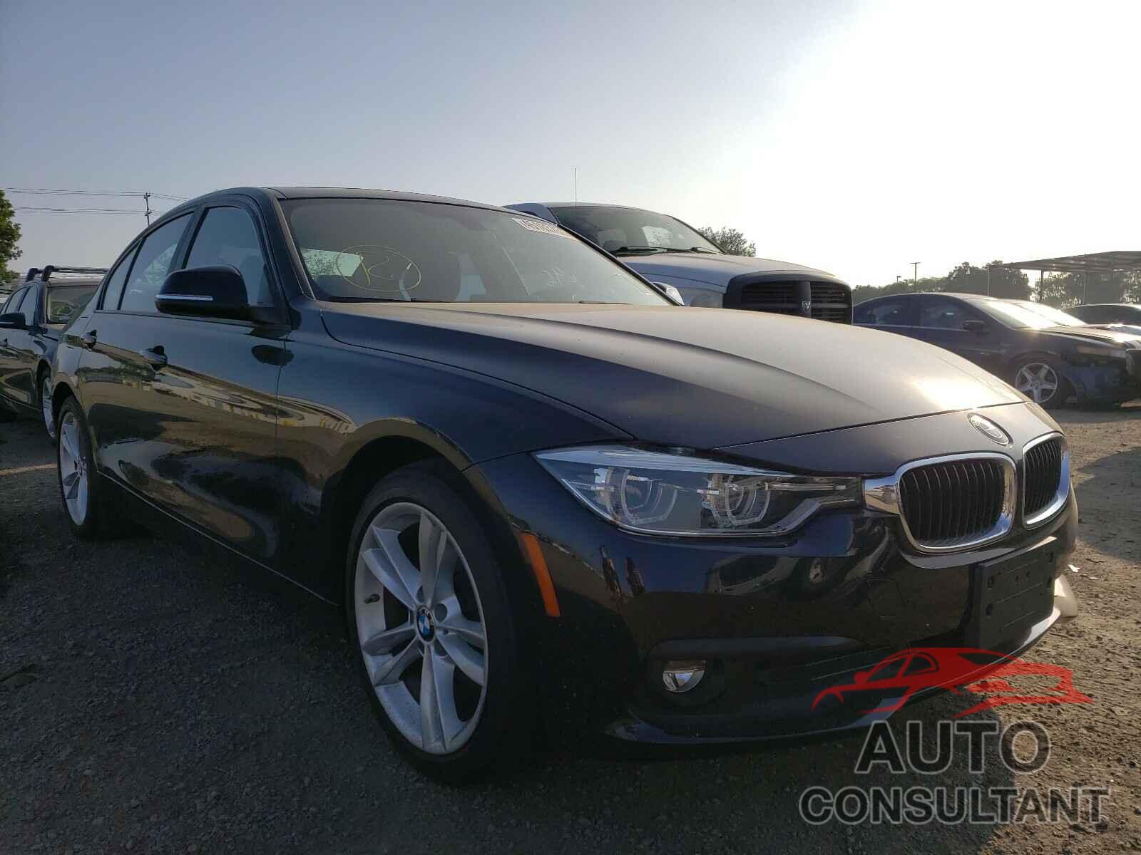 BMW 3 SERIES 2018 - WBA8E1G54JNU90424