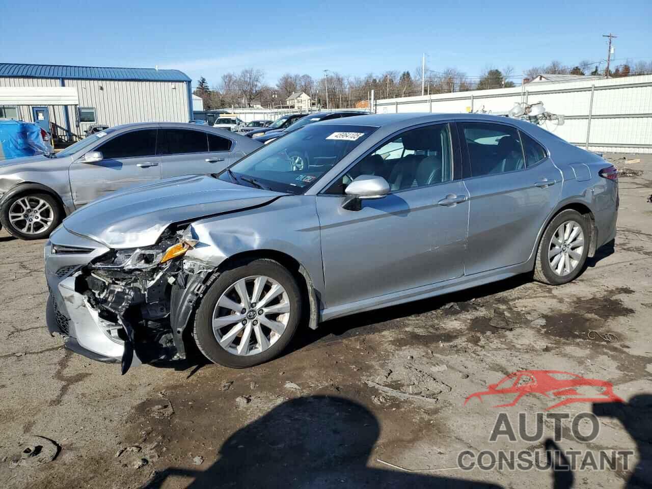 TOYOTA CAMRY 2018 - 4T1B11HK5JU629230