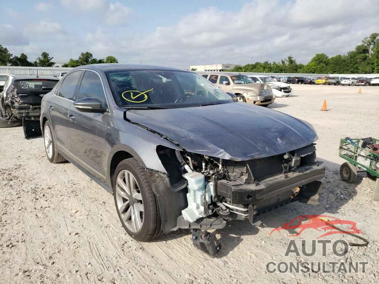 VOLKSWAGEN PASSAT 2017 - 1VWCT7A3XHC076631