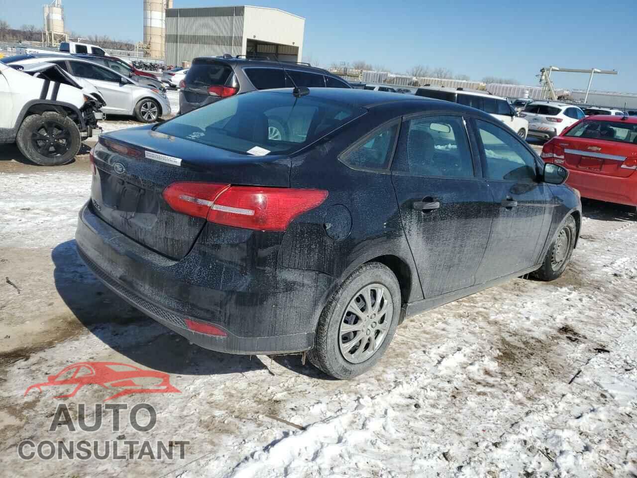 FORD FOCUS 2017 - 1FADP3E22HL214268