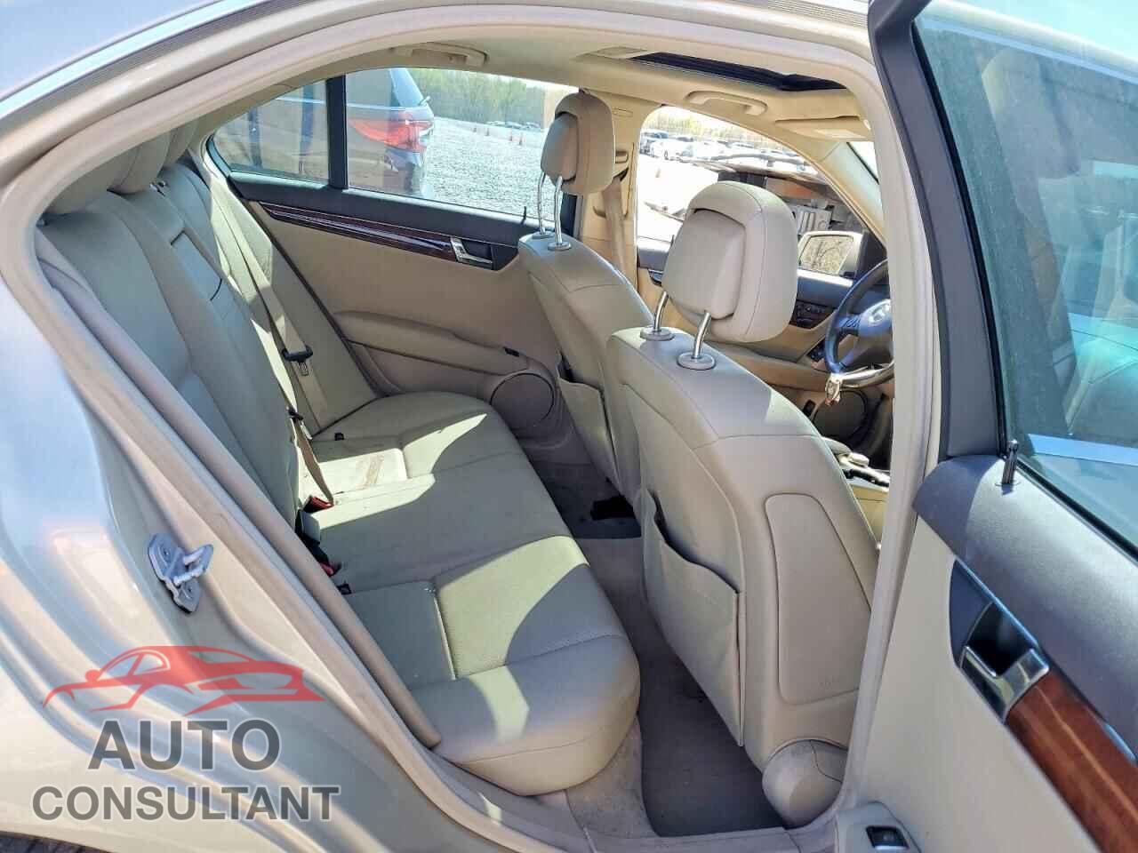 MERCEDES-BENZ C-CLASS 2011 - WDDGF5EBXBR183660