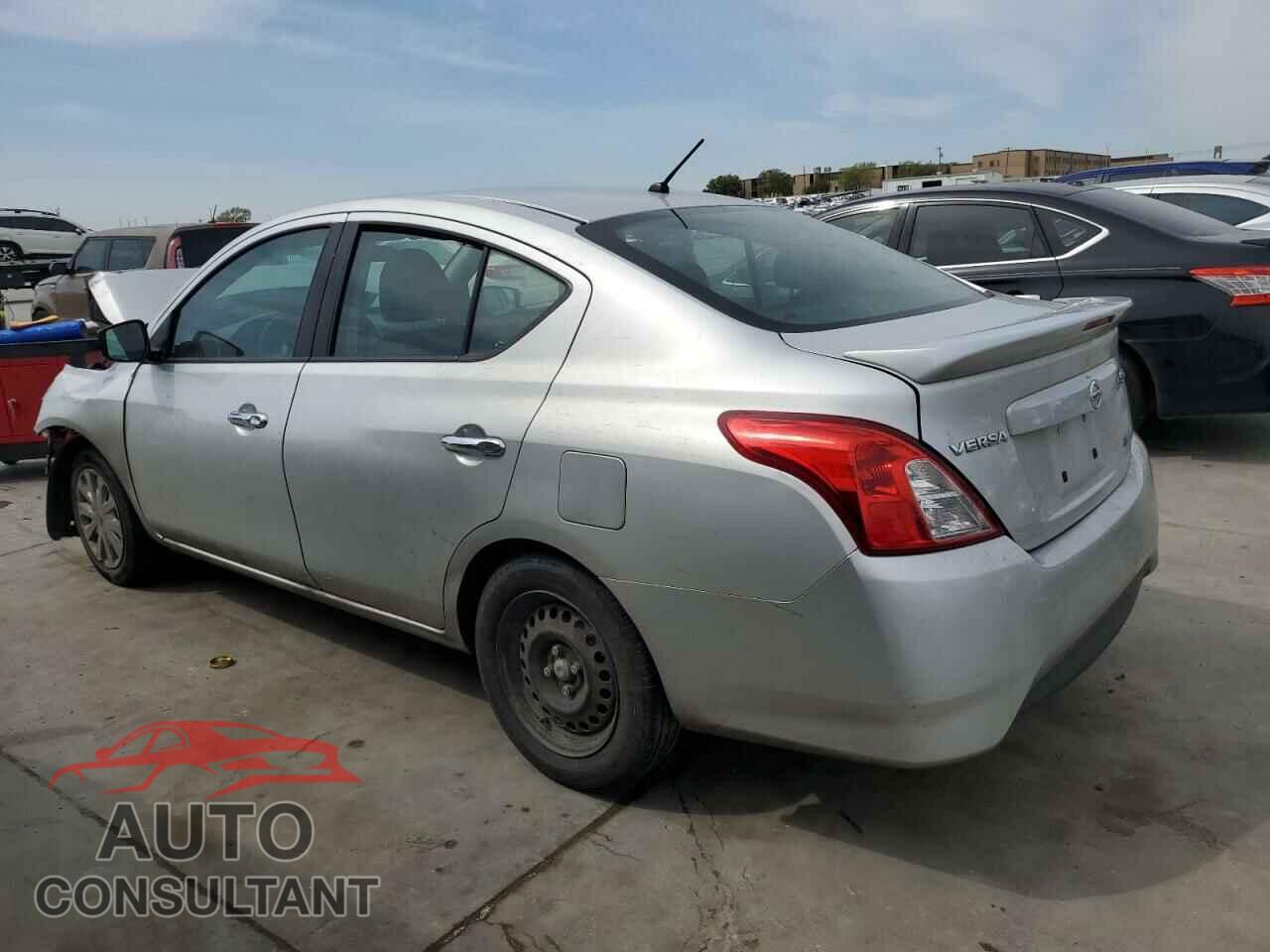 NISSAN VERSA 2015 - 3N1CN7AP8FL852811