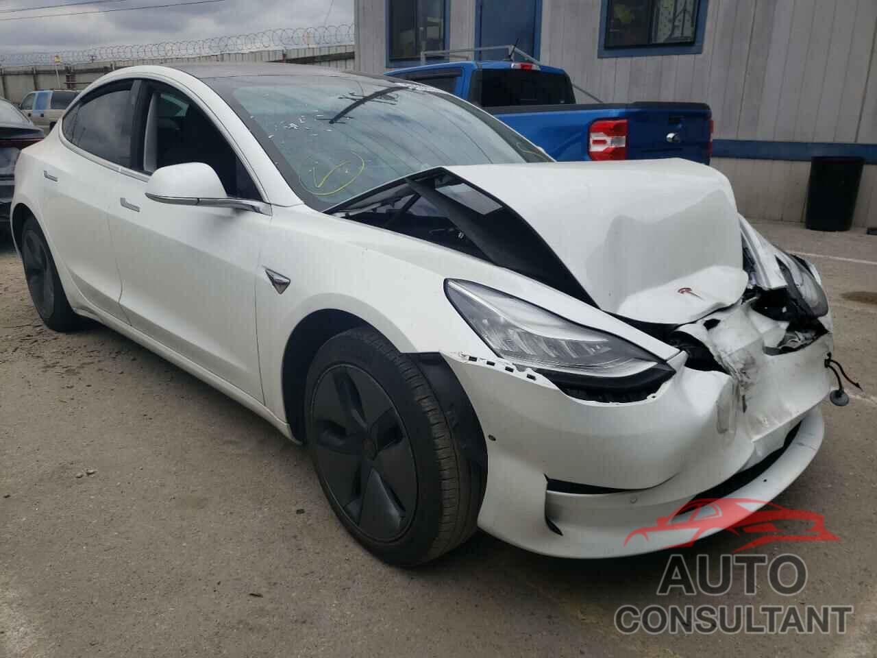 TESLA MODEL 3 2019 - 5YJ3E1EA7KF299870