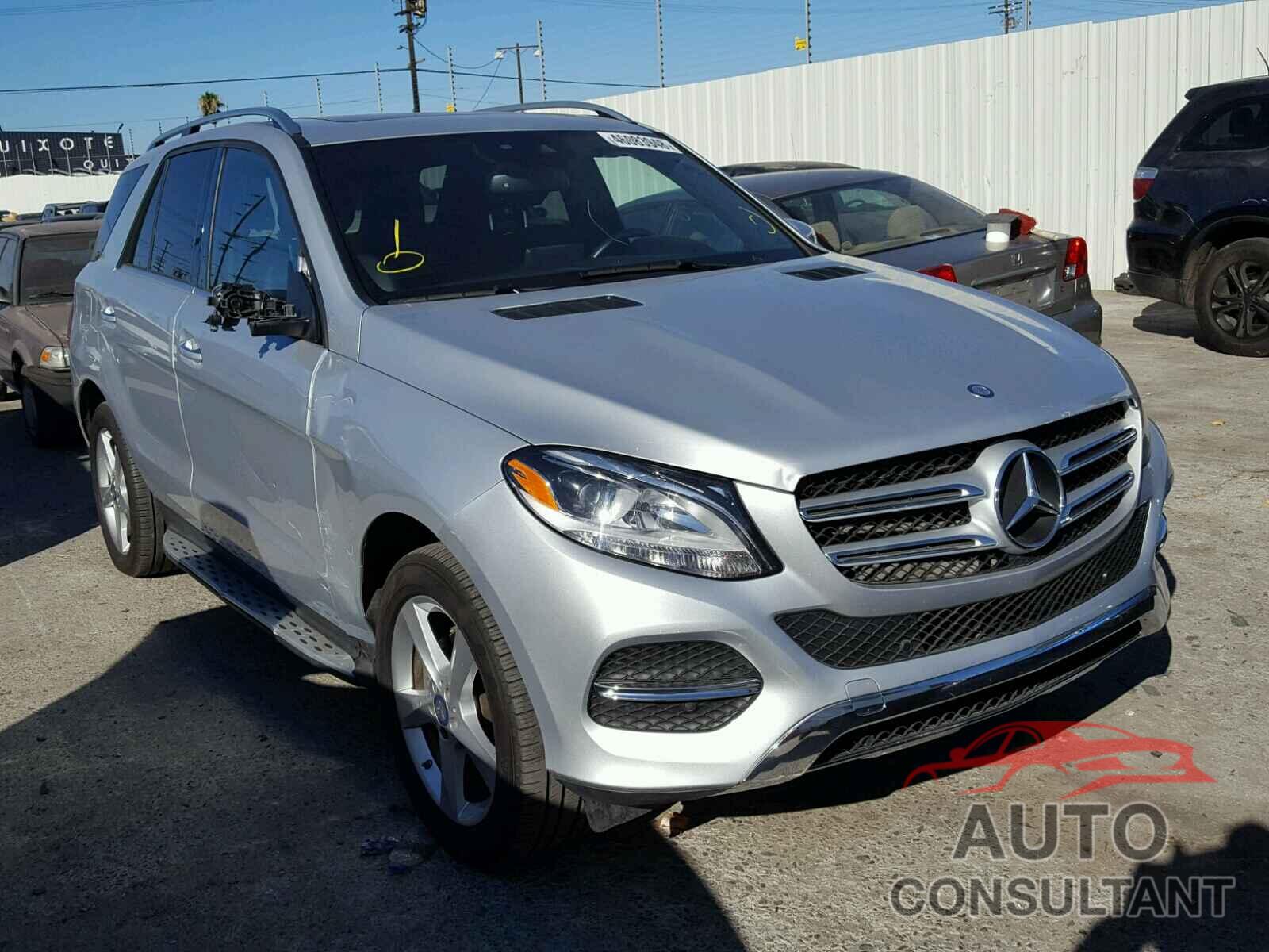 MERCEDES-BENZ GLE 350 2016 - 4JGDA5JB2GA798612